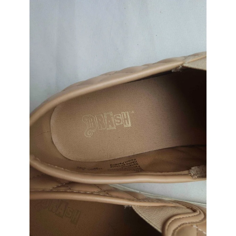 Brash‎ Quilted Flats Womens 9 Beige Faux Leather Slip On Ballet Comfort Sneakers